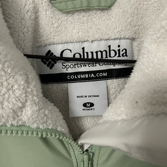 Columbia Light Green Fleece-Lined Jacket - Picture 3 of 3
